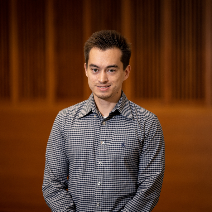 Headshot of Robert Lunde