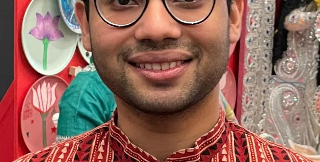 Apratim Dey Headshot