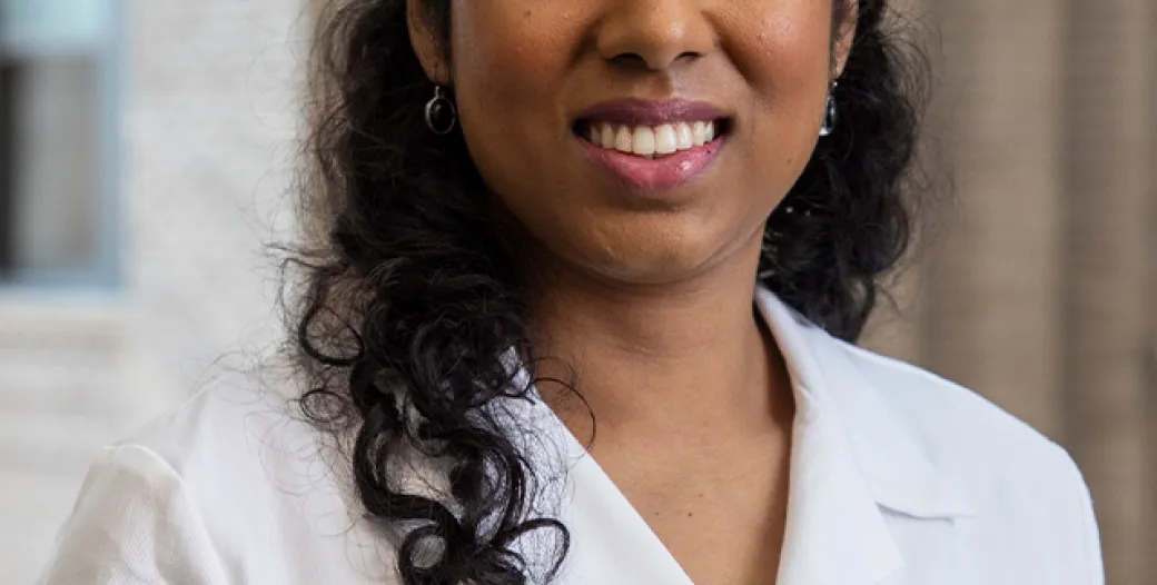 Dr Shinjini Kundu Headshot