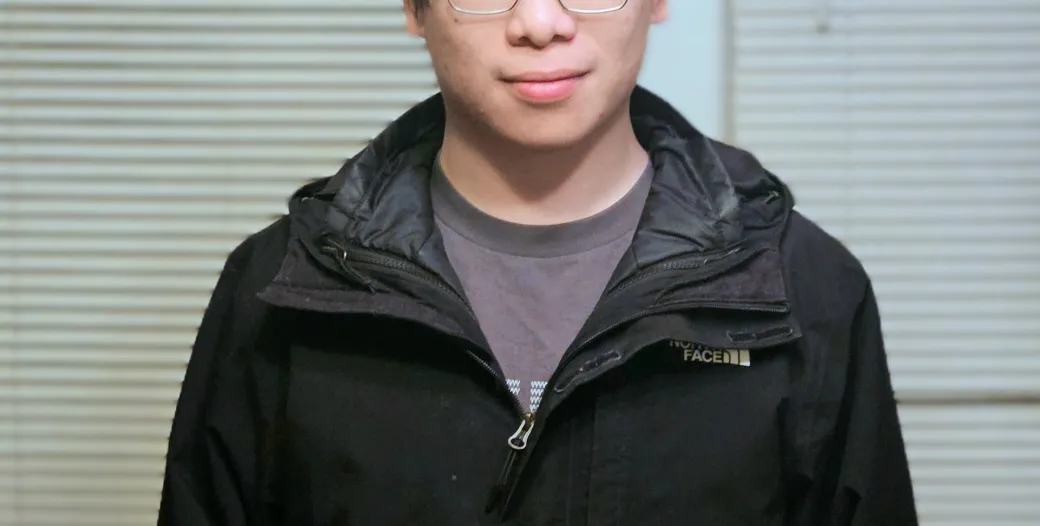 Tianwei Zhou Headshot
