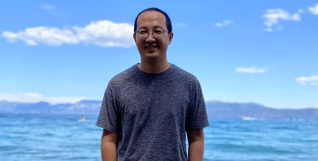 Xiucai Ding Headshot