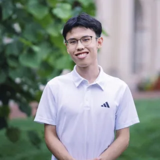 Ruiyang Lin Headshot