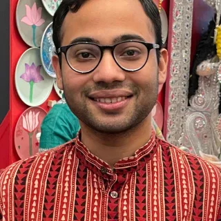 Apratim Dey Headshot