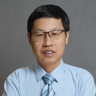 Lei Liu Headshot