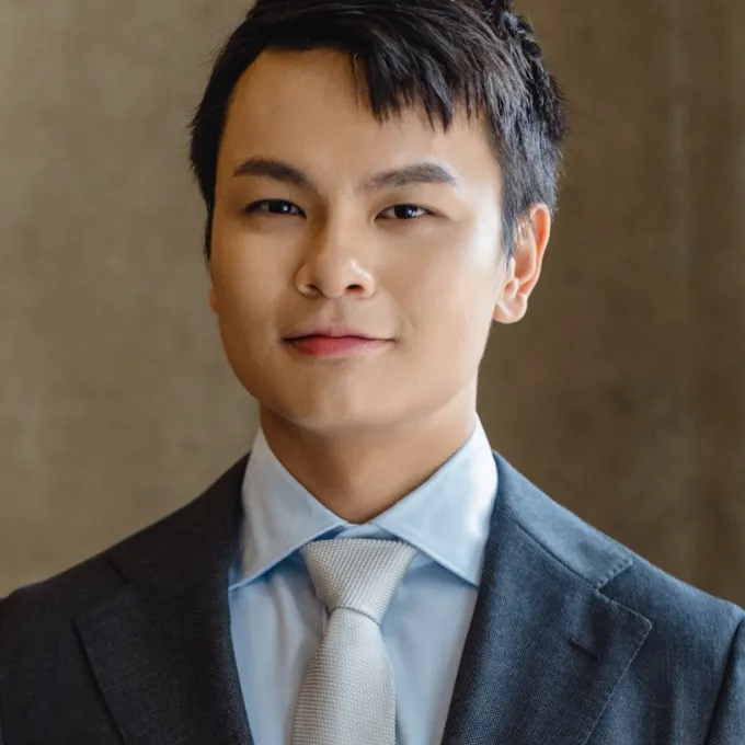 Dingke Tang Headshot